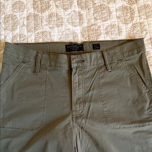 Lucky Brand Woman’s Khaki Chinos
